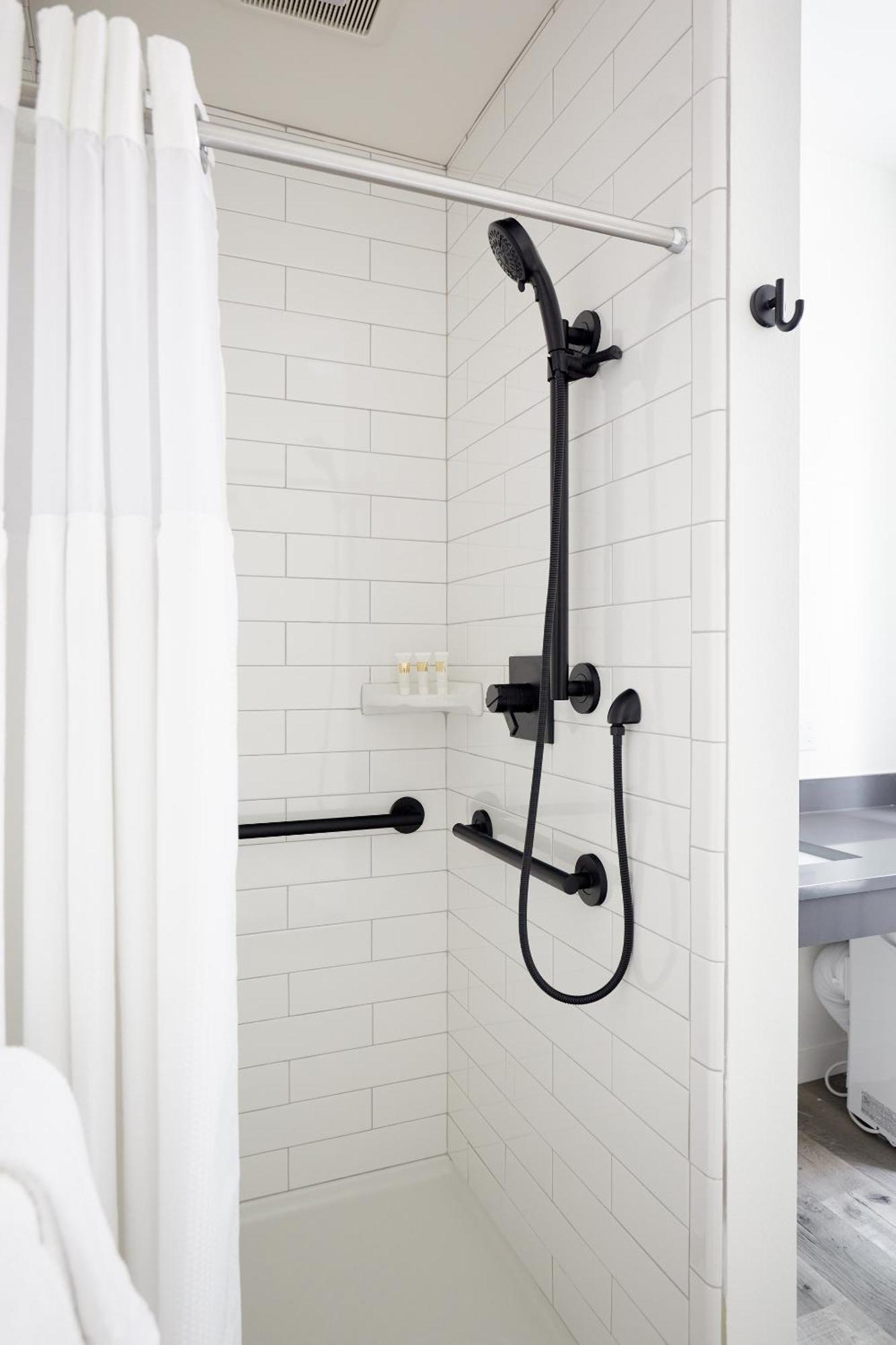 The Boylston Hotel Capitol Hill, Sonder By Marriott Bonvoy Сиатъл Стая снимка