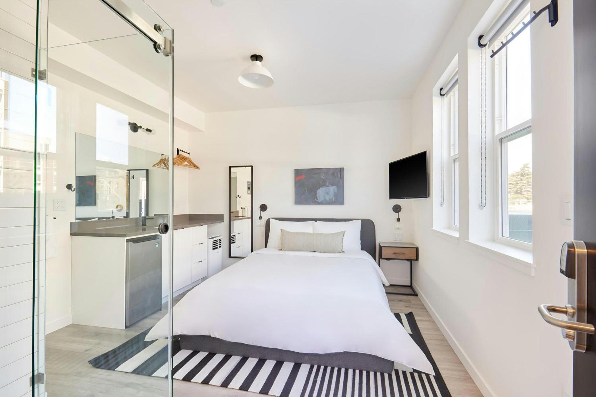 The Boylston Hotel Capitol Hill, Sonder By Marriott Bonvoy Сиатъл Екстериор снимка